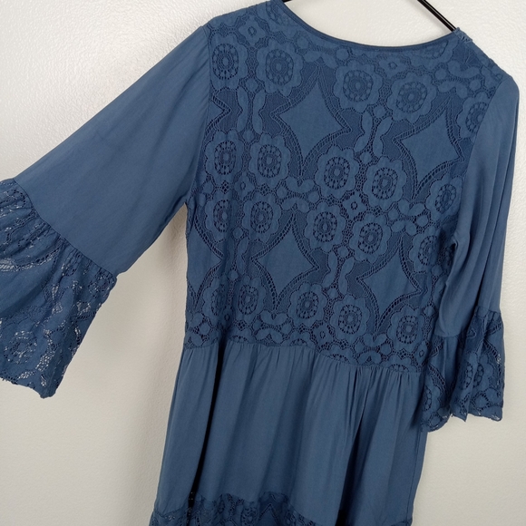 New Collection Dress Blue Bell Sleeves Short Lace Detail Women's Small? - Picture 7 of 11